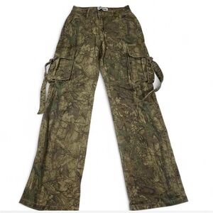 Disclosure Camo Straight Leg Baggy Cargo Jeans Size 23